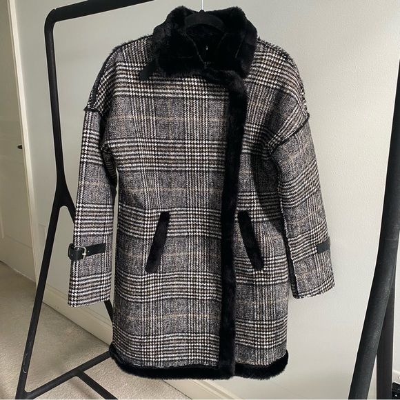 Nasty Gal Faux Fur Lined Coat with Buckle Features - Picture 2 of 9